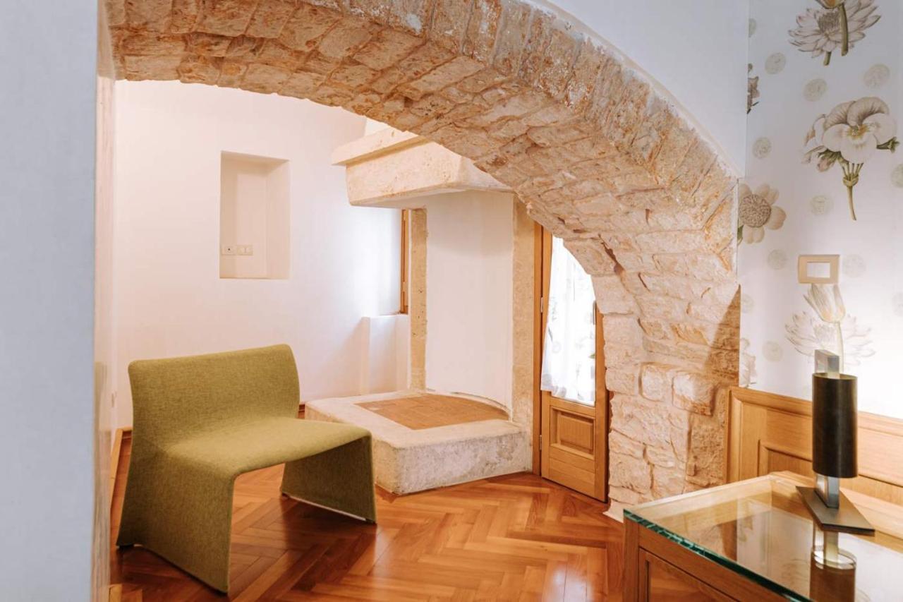 Santa Rosa Relais Hotel Ночи Екстериор снимка