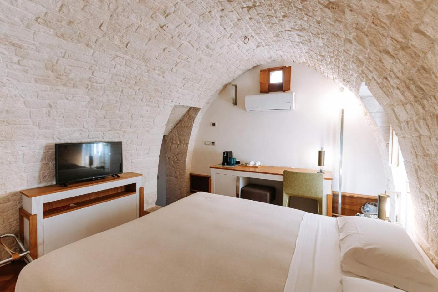 Santa Rosa Relais Hotel Ночи Екстериор снимка